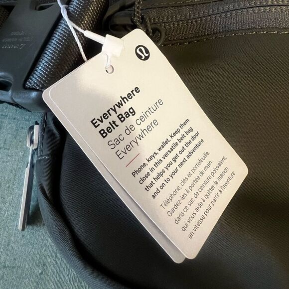 NWT Lululemon Everywhere belt bag in Grey Sage with free small Lululemon tote! - Picture 8 of 13
